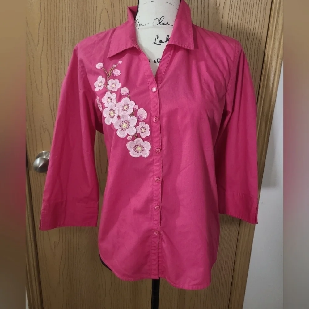Tia Designs Vintage Floral Cherry Blossom Embroidered Button Up Shirt - Picture 1 of 4